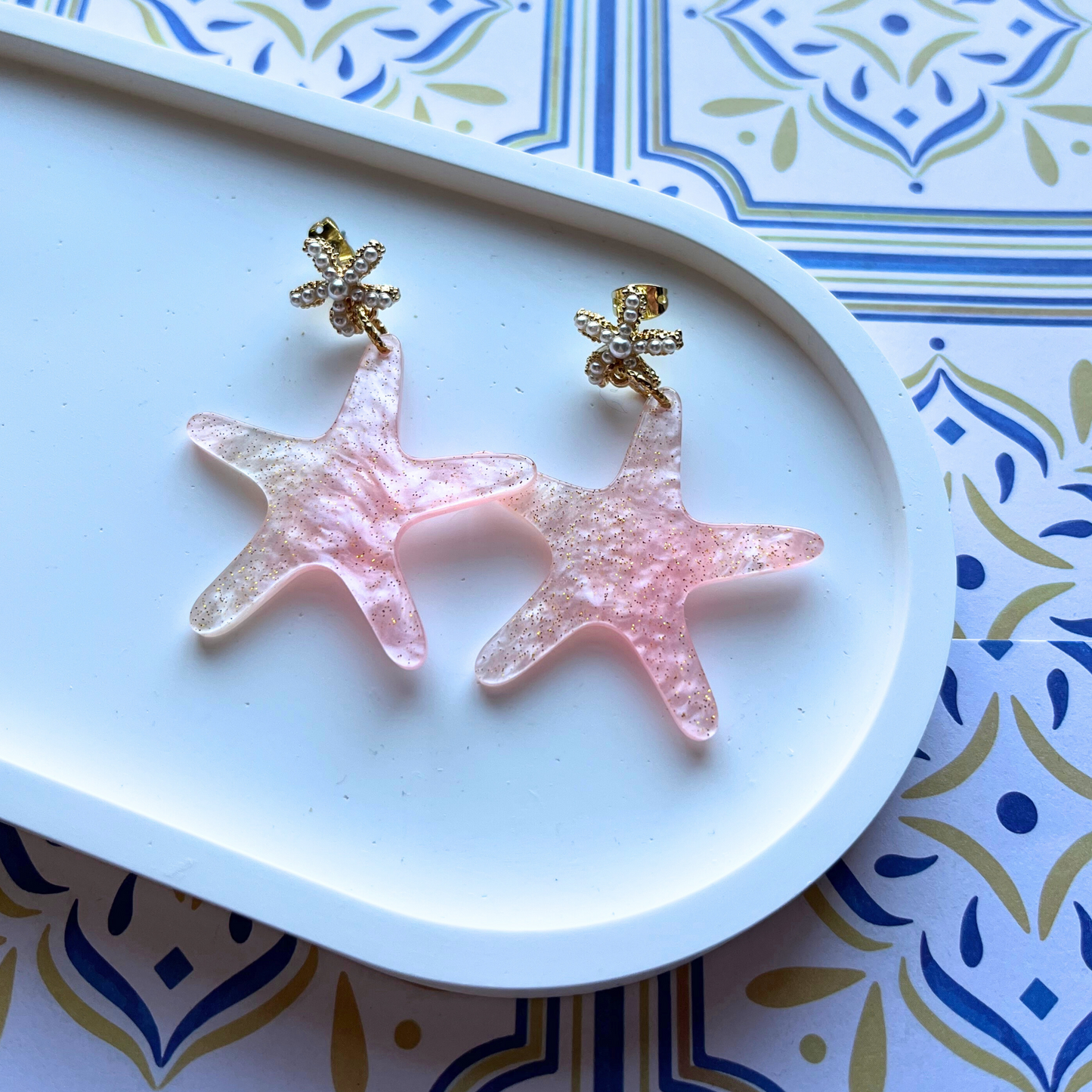 Cortona Resin Star Fish Earrings