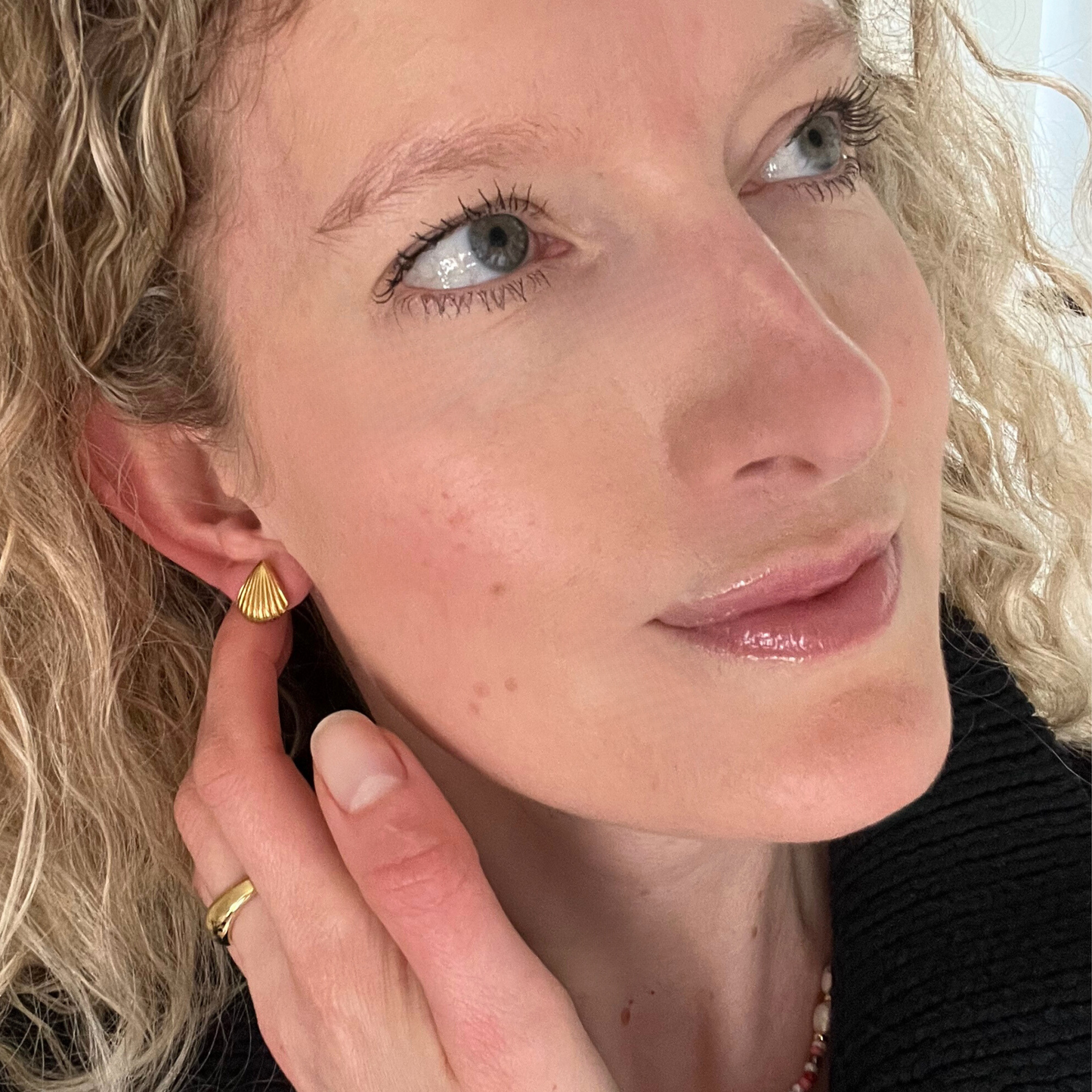 Beach jewellery, waterproof jewellery, shell earrings, gold earrings