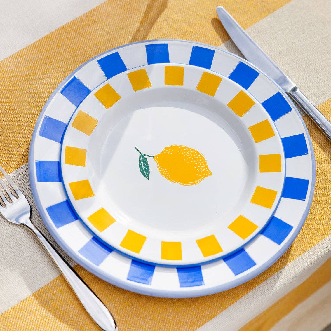 Bon Appetit Enamel Plate Starter Set