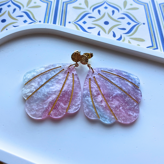 Amalfi Resin Shell Pendant Earrings
