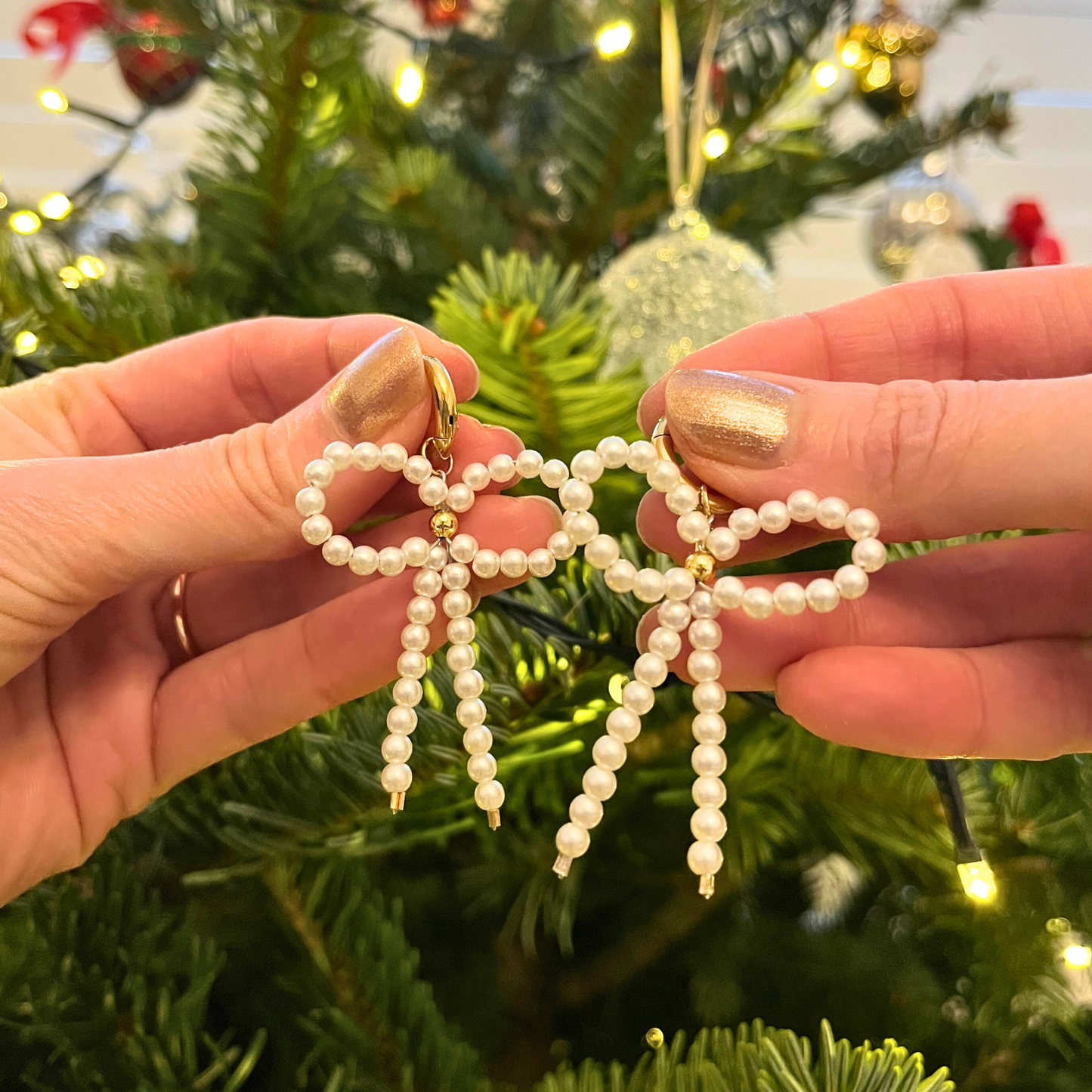 Jingle All The Way Bow Earrings