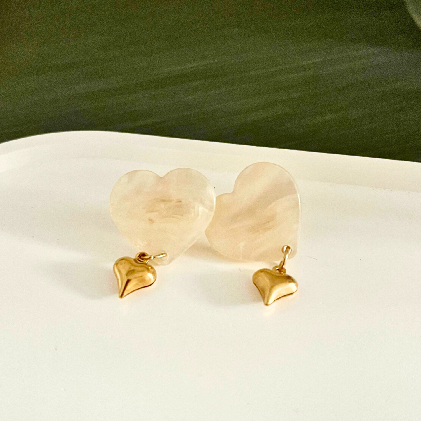 Mistletoe Kiss Heart Earrings